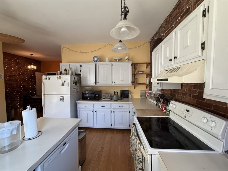 33 Kent St. #3