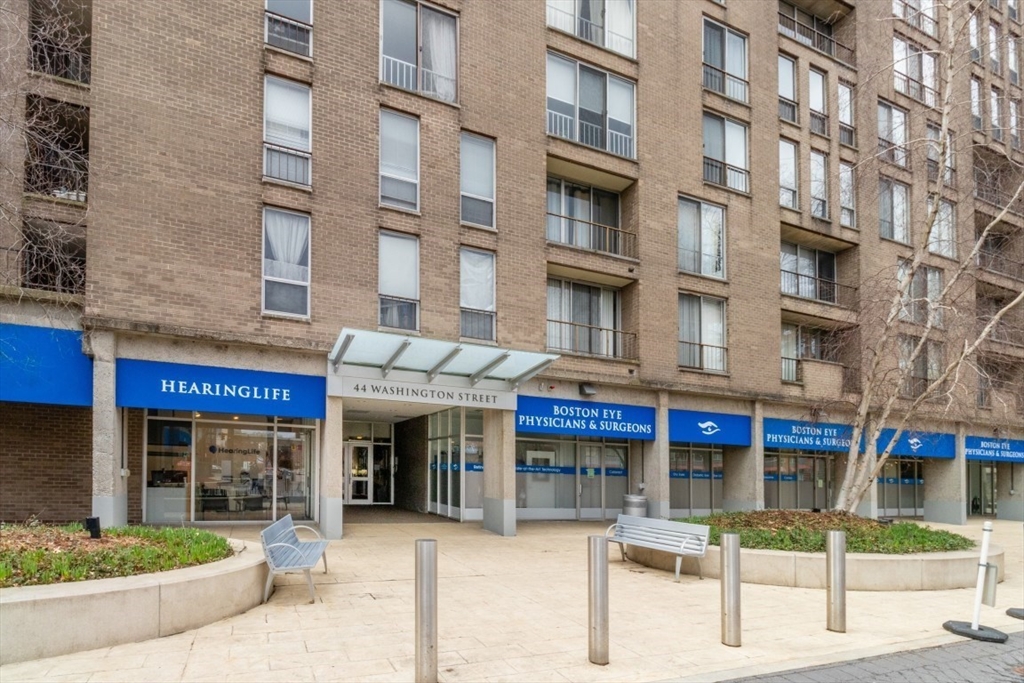 44 Washington St. #206 44 Washington St. #206 - Brookline, MA