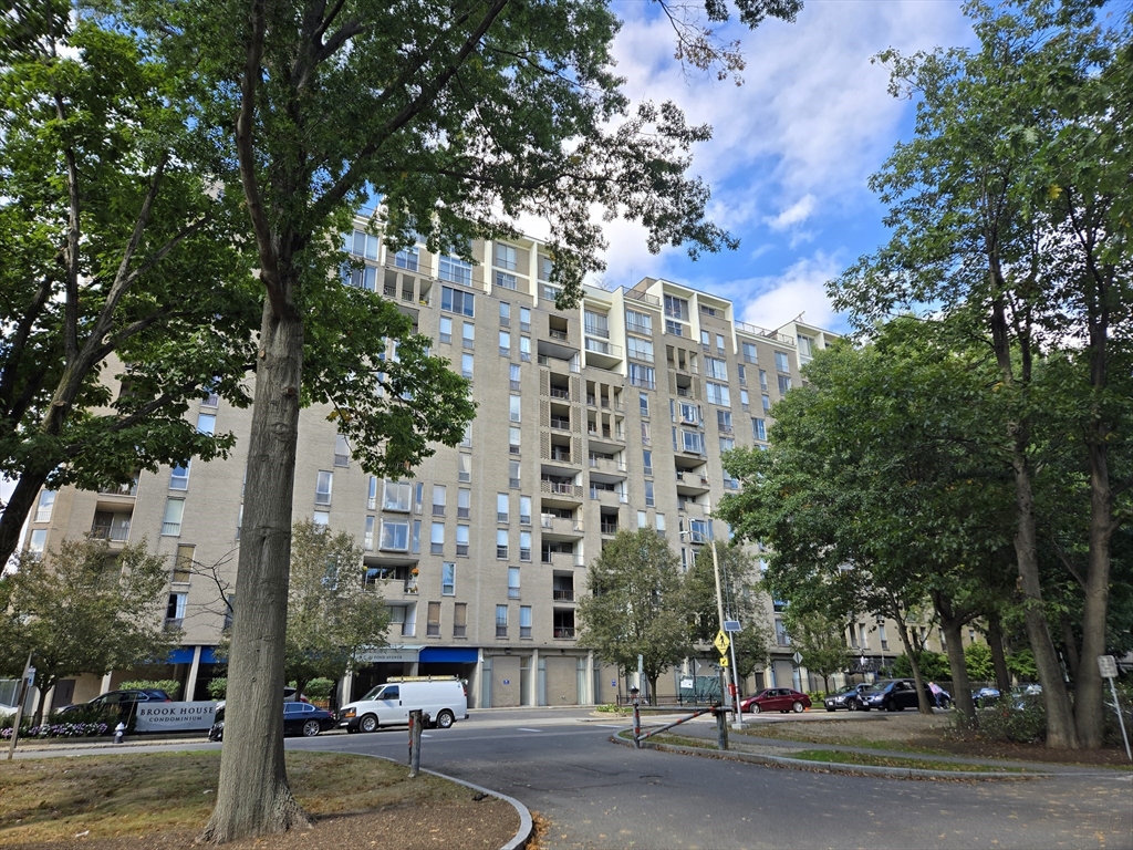 44 Washington St #305 - Brookline, MA