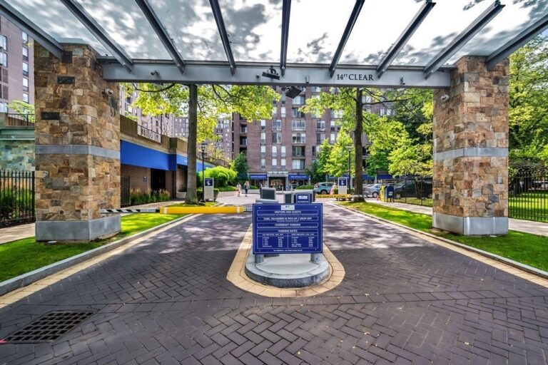 44 Washington St. #808 - Brookline, MA