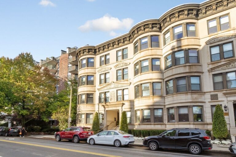 5 Winchester St #103 - Brookline, MA