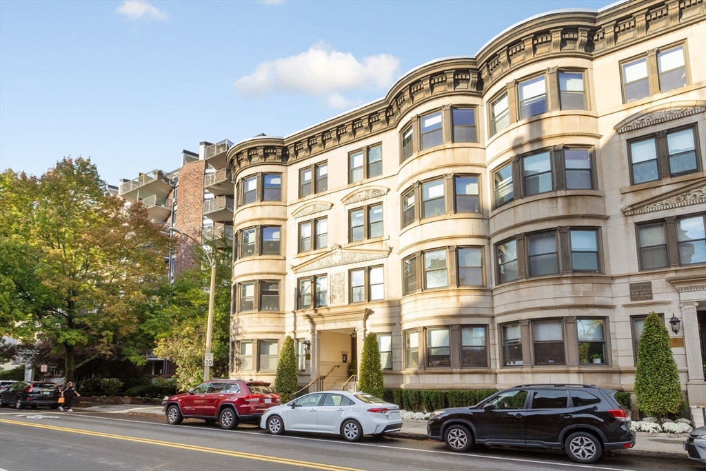 5 Winchester St #103 - Brookline, MA
