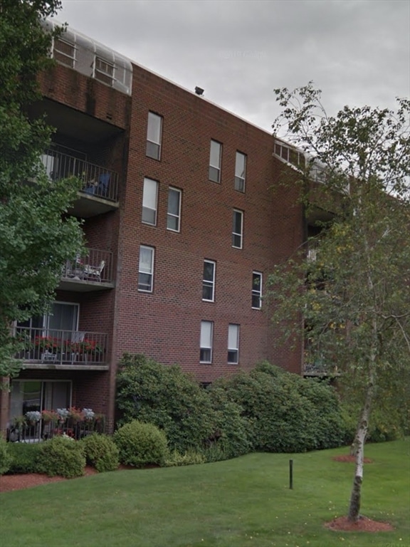 50/56 Broadlawn Park #502 50/56 Broadlawn Park #502 - Brookline, MA