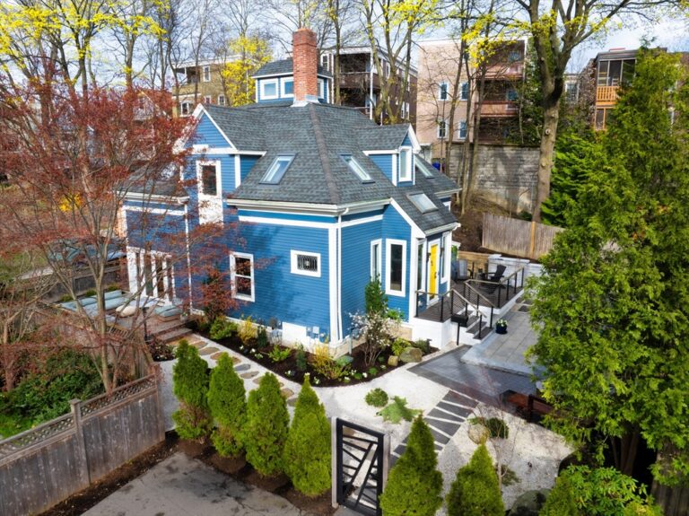 7 Stetson Street - Brookline, MA