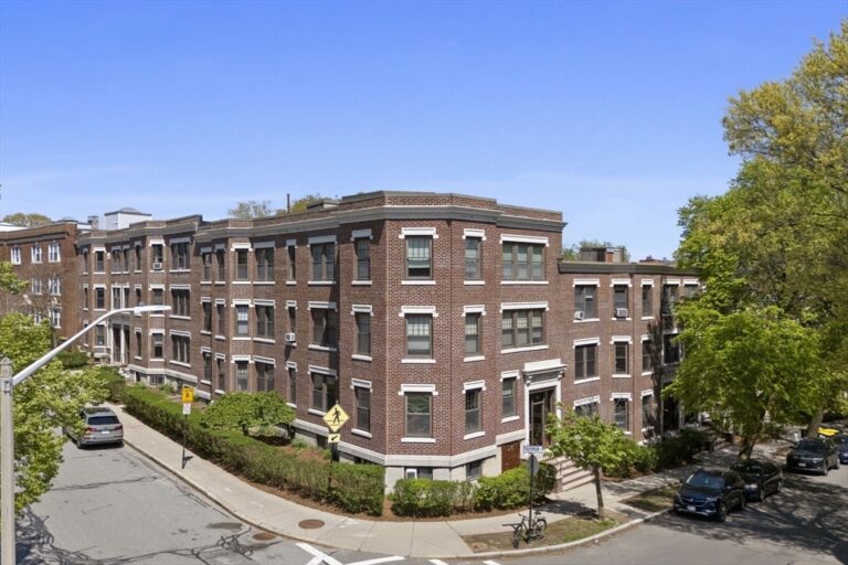77 Parkman Street #4 - Brookline, MA