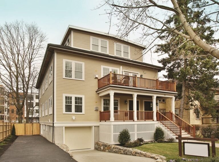 77 Verndale St #2 - Brookline, MA