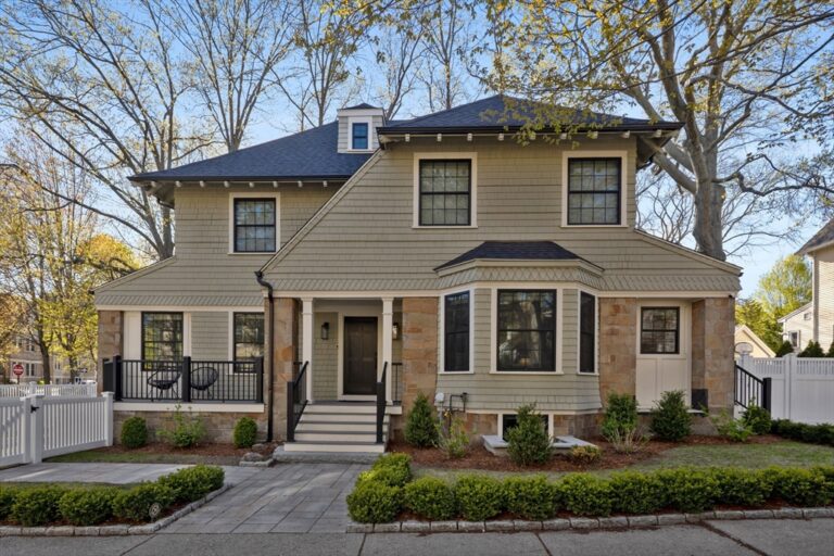 8 Stetson St - Brookline, MA