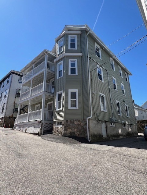 8 White Ave #2 - Brookline, MA