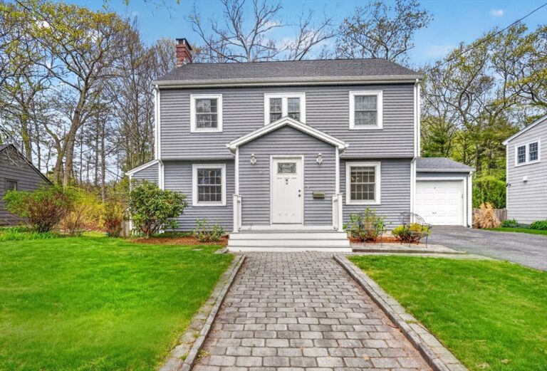 87 Payson Rd - Brookline, MA