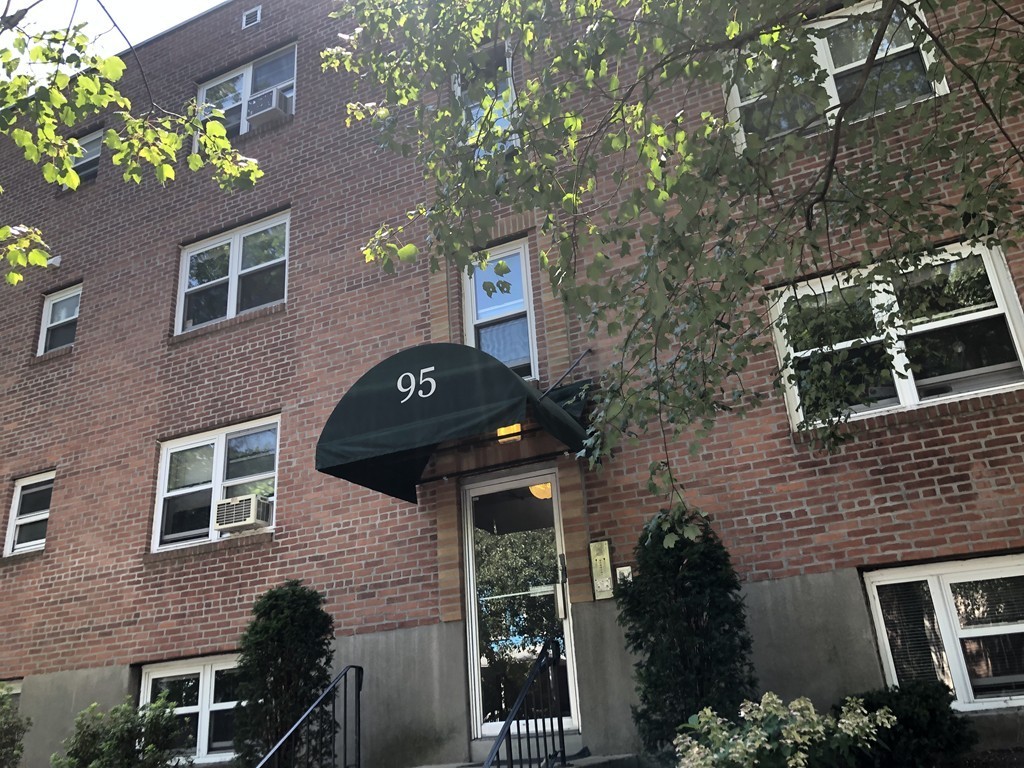 95 Chestnut Street #3 - Brookline, MA