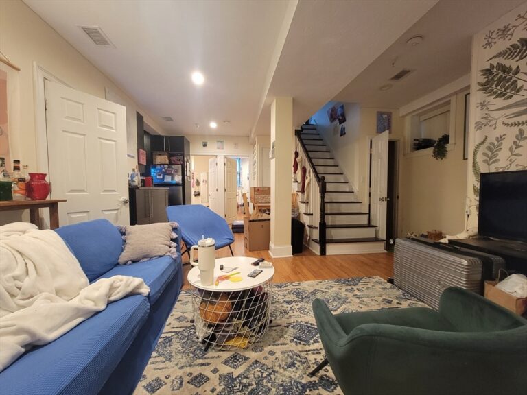1203 Beacon St #1 - Brookline, MA