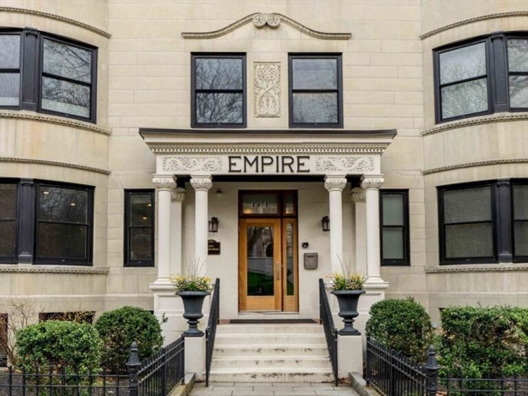 1471 Beacon St #10(PH)