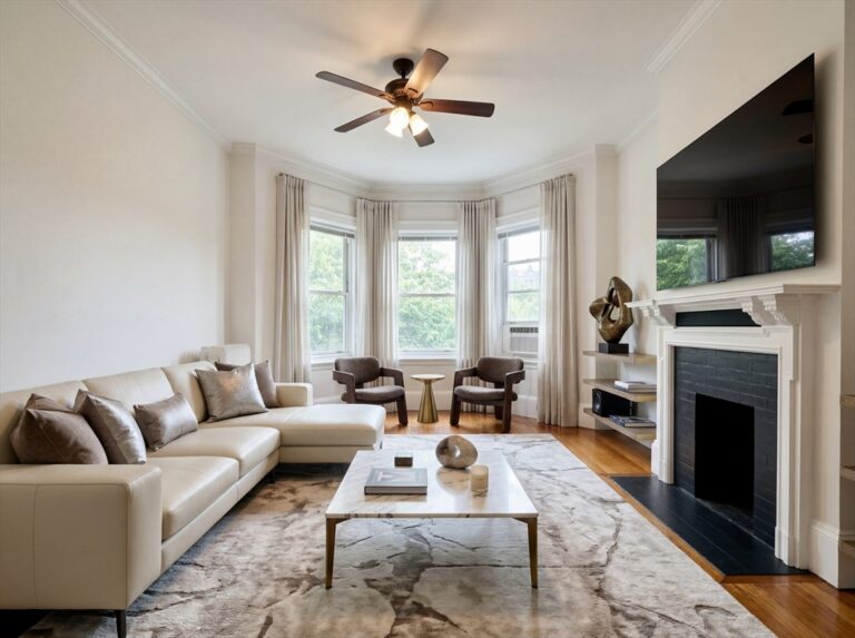 1683 Beacon St. #2