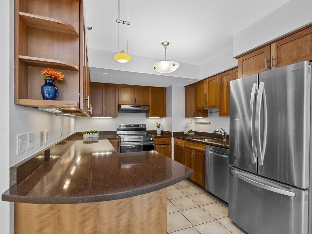 1731 Beacon ##202 - Brookline, MA