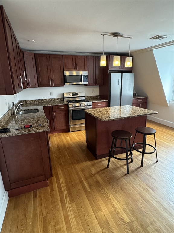 1798 Beacon #3 - Brookline, MA