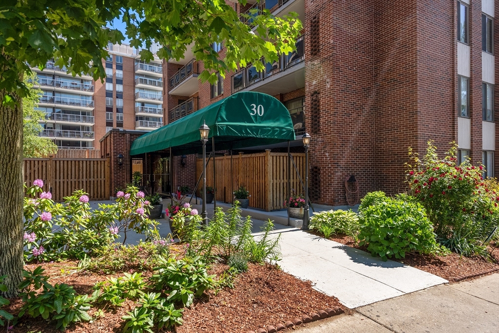 30 Stearns Rd #phb 30 Stearns Rd #PHB - Brookline, MA