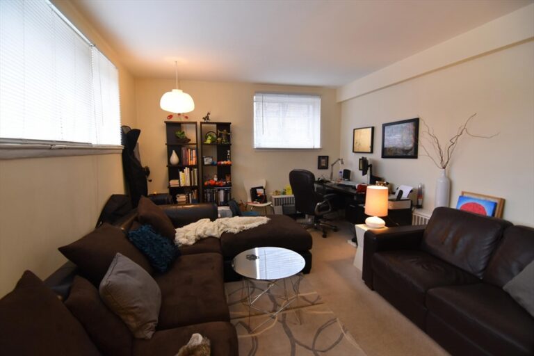 45 Green St #B2 - Brookline, MA
