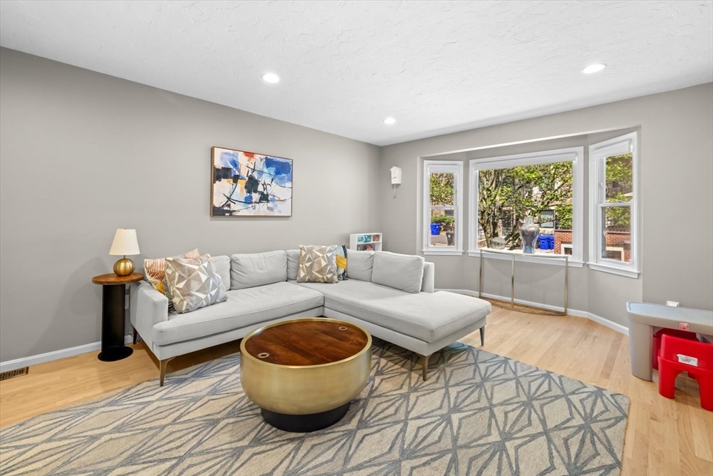 48 Regent Circle #48 48 Regent Circle #48 - Brookline, MA