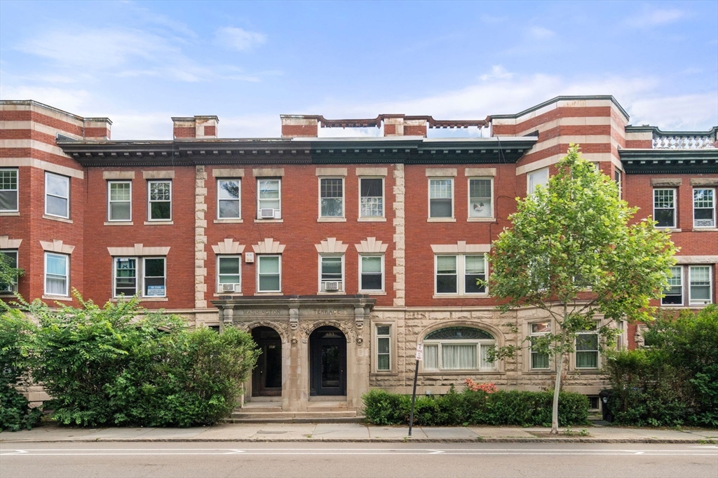 483 Washington St #1 483 Washington St #1 - Brookline, MA