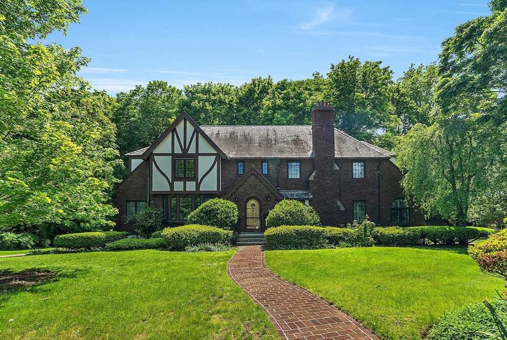 518 Newton St - Brookline, MA