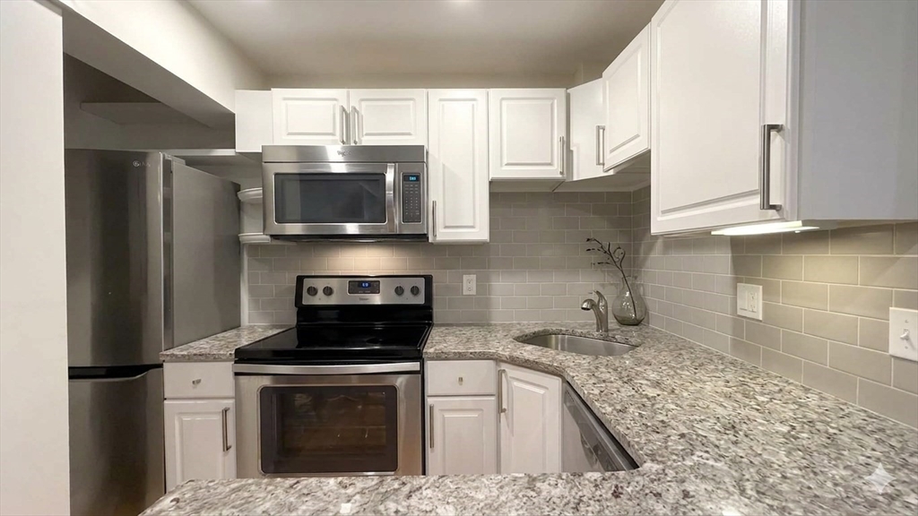 563 Washington St #35 - Brookline, MA