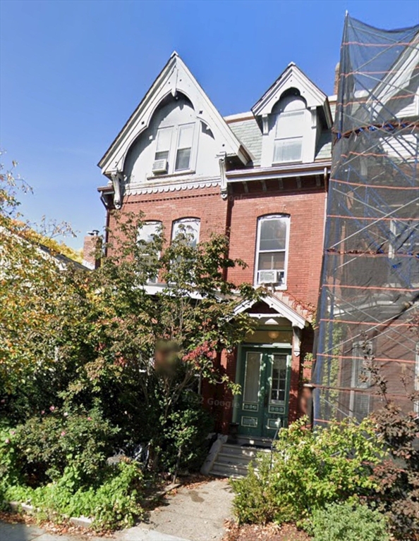 137-3 Walnut #Furnished - Brookline, MA