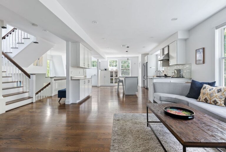 157 Cypress St #2 - Brookline, MA