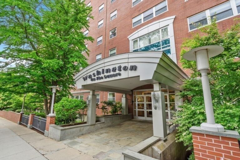 1600 Beacon St #902 - Brookline, MA