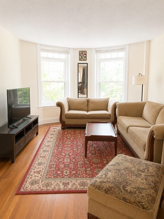 1819 Beacon #5
