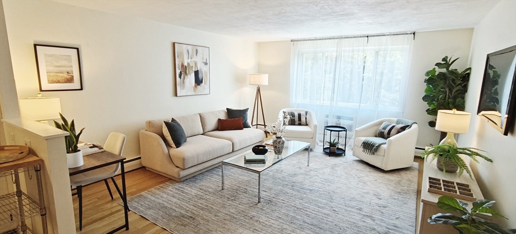 197 Kent St #35 197 Kent St #35 - Brookline, MA