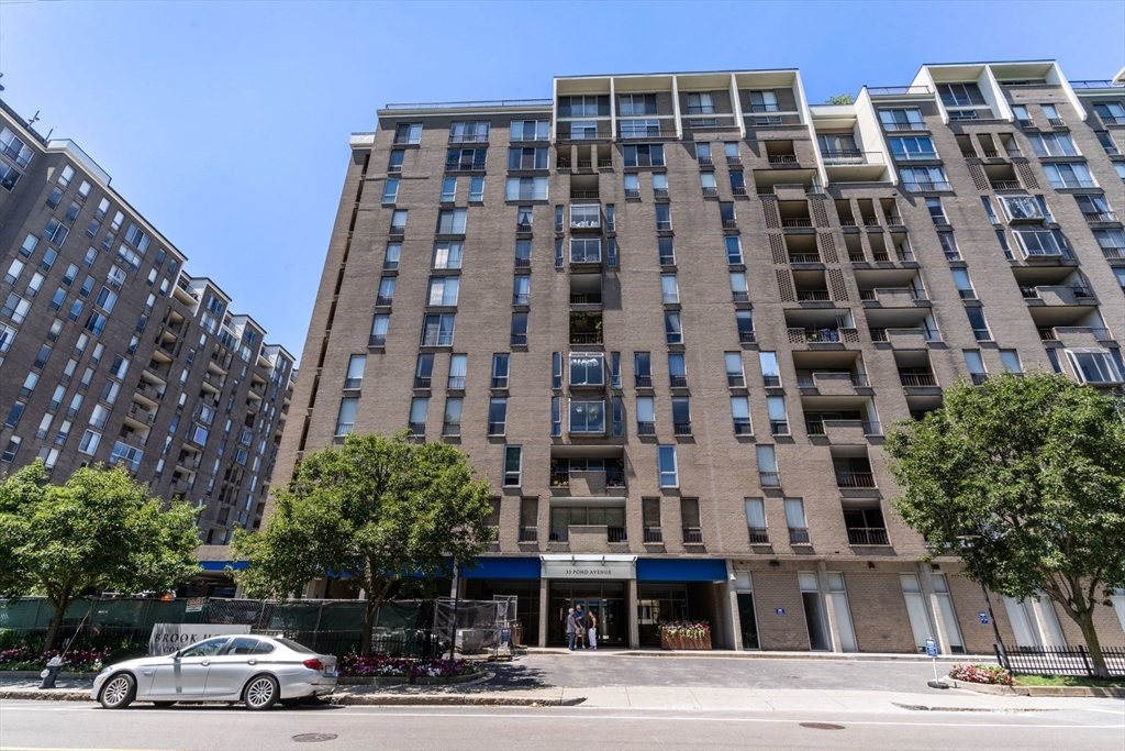 33 Pond Ave #1102 33 Pond Ave #1102 - Brookline, MA