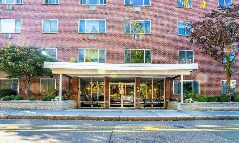 50 Green Street #214 - Brookline, MA