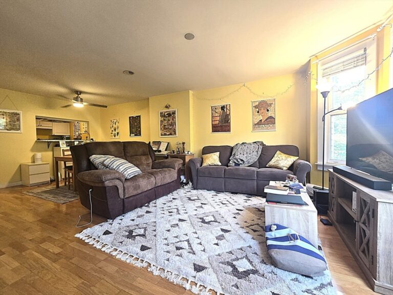 626 Washington #2