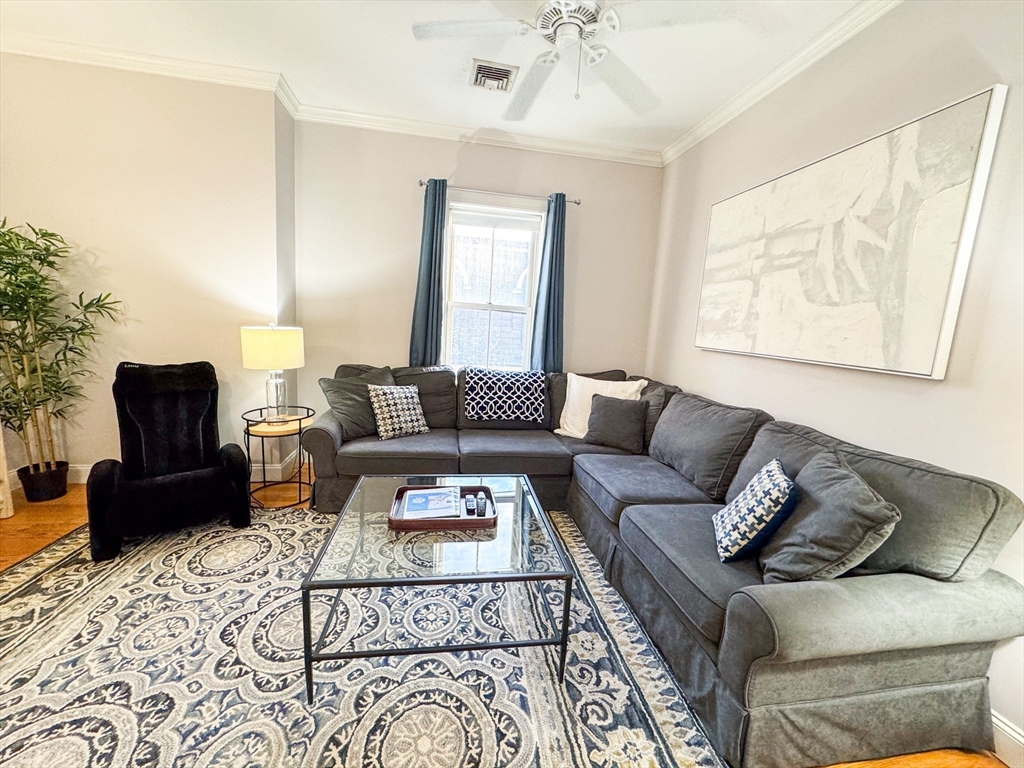 7 Harvard Sq #3B - Brookline, MA