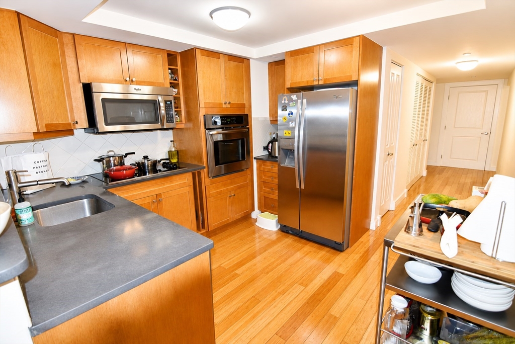 77 Marion St #306 - Brookline, MA