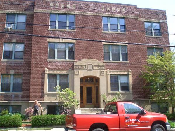 119 Winthrop Rd #3C - Brookline, MA