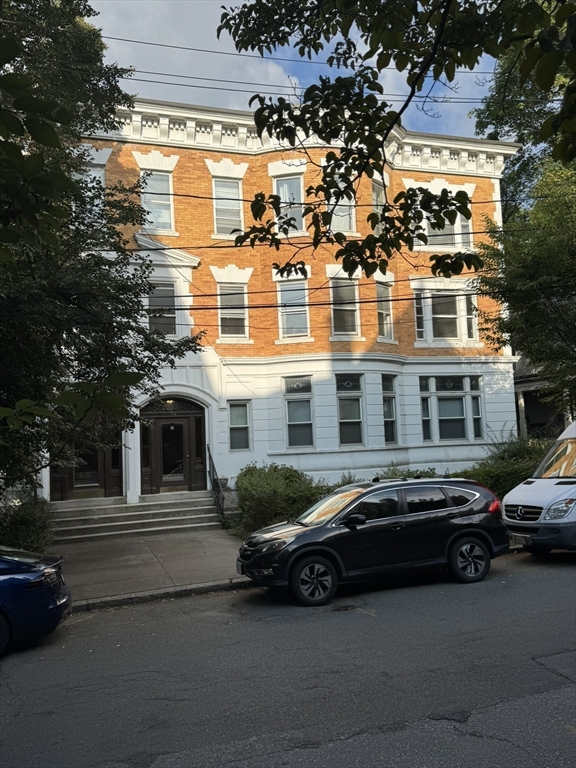 12 Kilsyth Road #3 - Brookline, MA