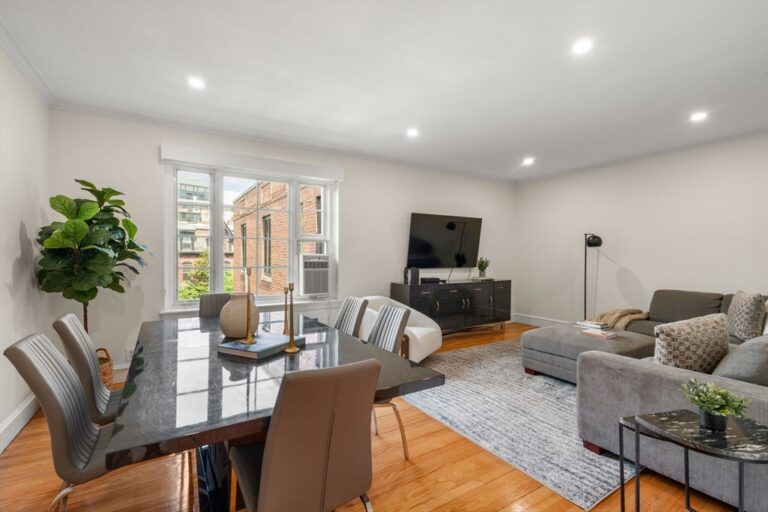 15 Monmouth Court #5