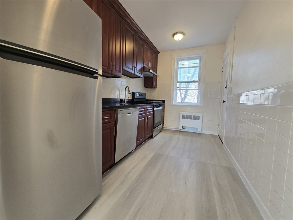 183 Kent #5 183 Kent #5 - Brookline, MA