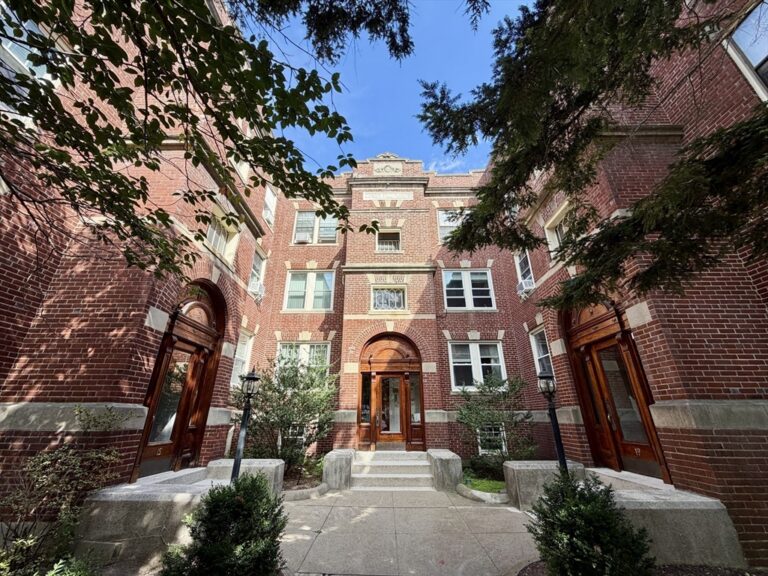 19 Short St #6 - Brookline, MA