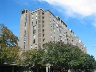 33 Pond Av #913 - Brookline, MA