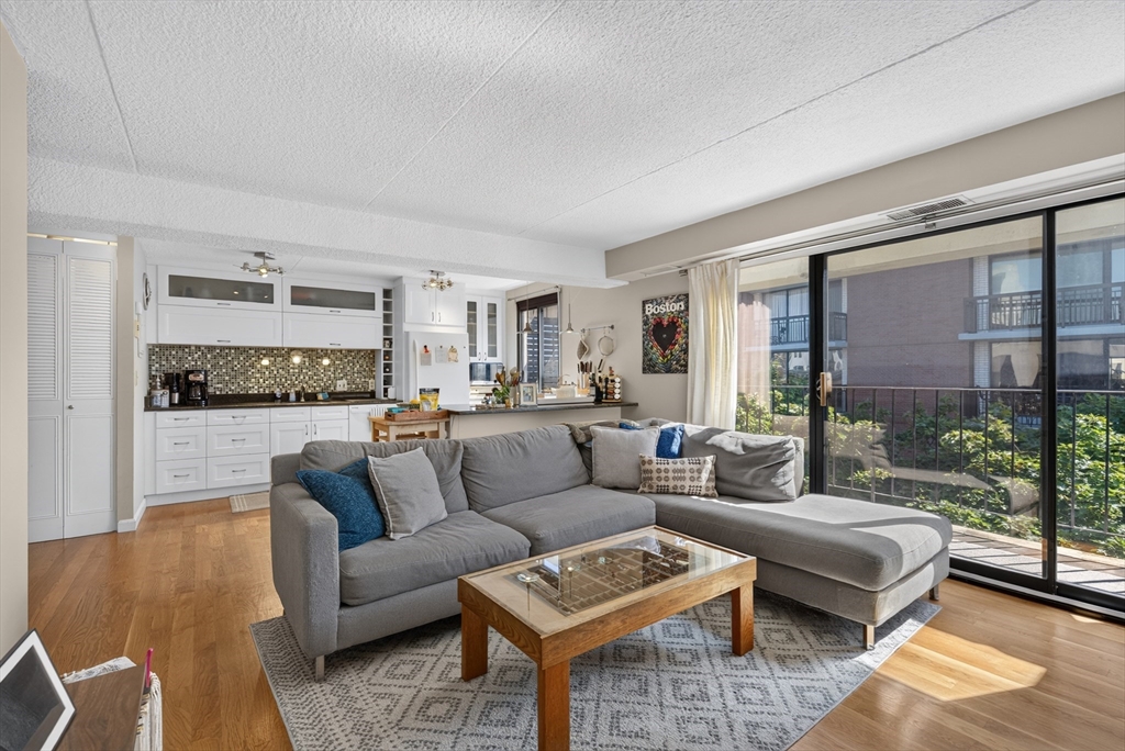 55 Sewall Ave #PHB - Brookline, MA
