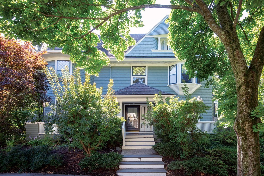71 Addington Rd - Brookline, MA