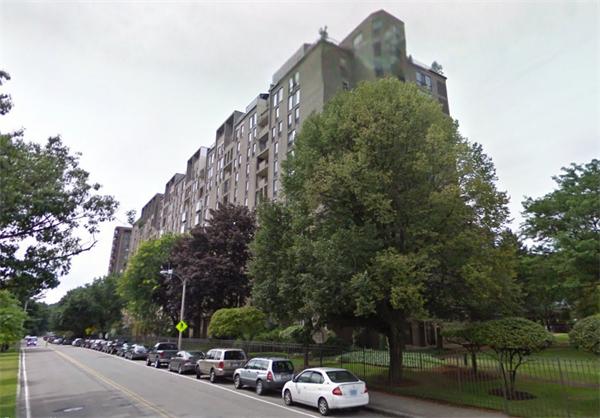 99 Pond Ave #326 - Brookline, MA