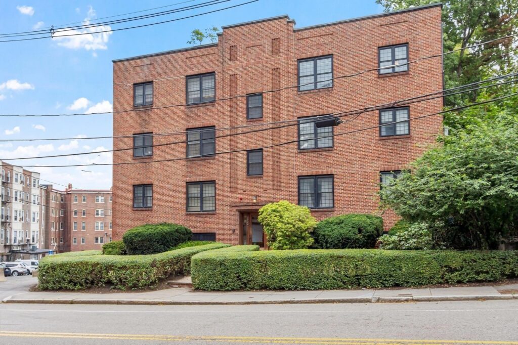 159 St Paul Street #1 - Brookline, MA