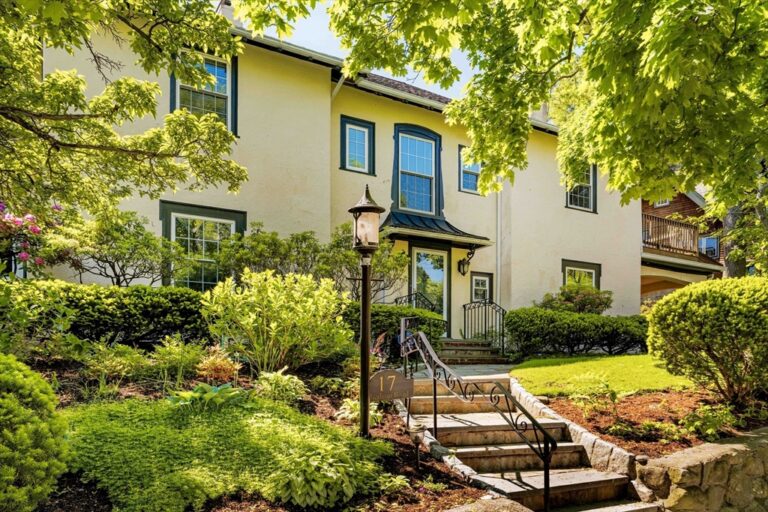 17 Chesham Road - Brookline, MA
