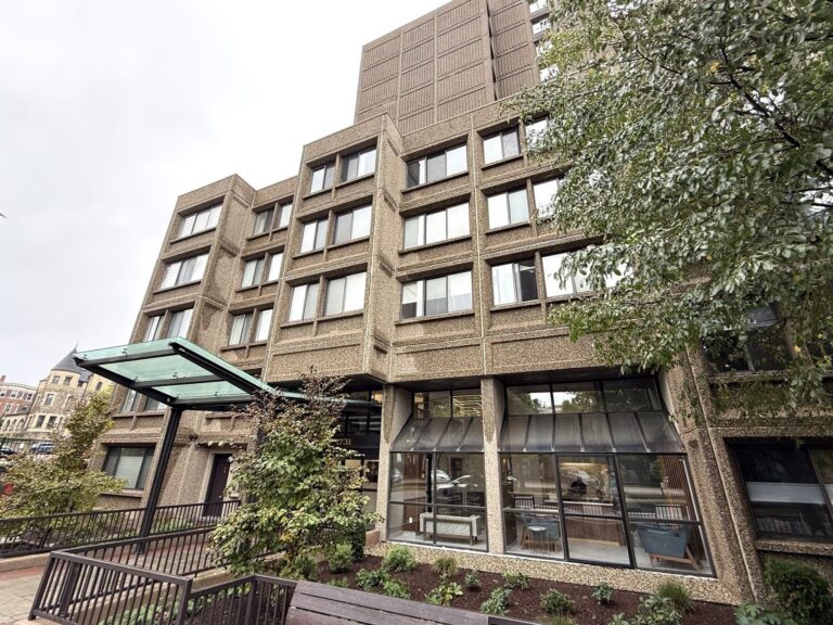 1731 Beacon St #311 - Brookline, MA