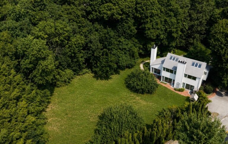 185 Warren Street - Brookline, MA