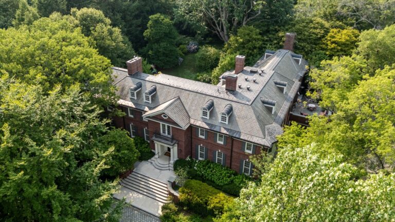381 Warren Street - Brookline, MA