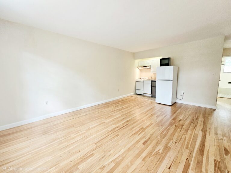 42 Dean Rd #5 - Brookline, MA